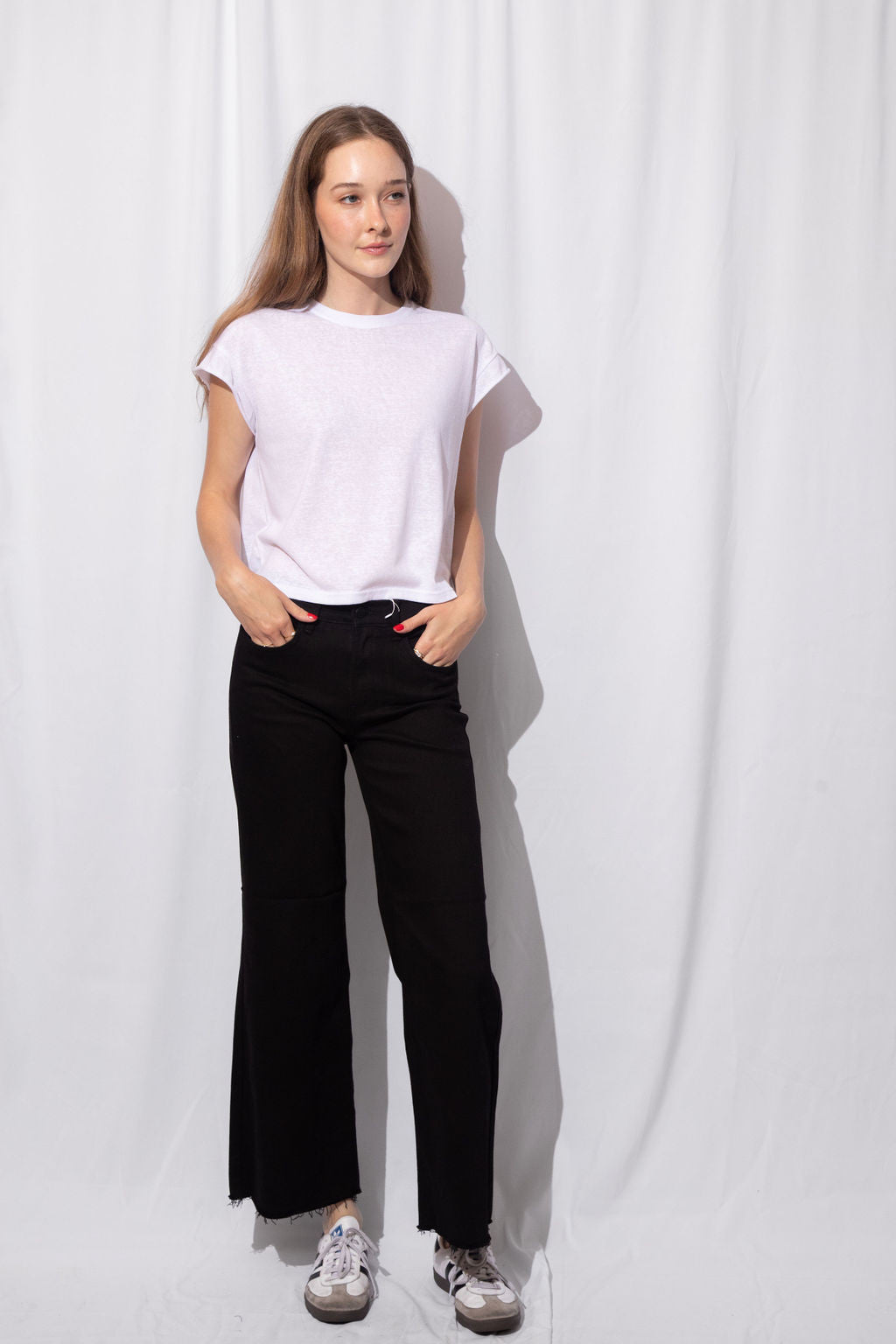 Mid Rise Wide Leg