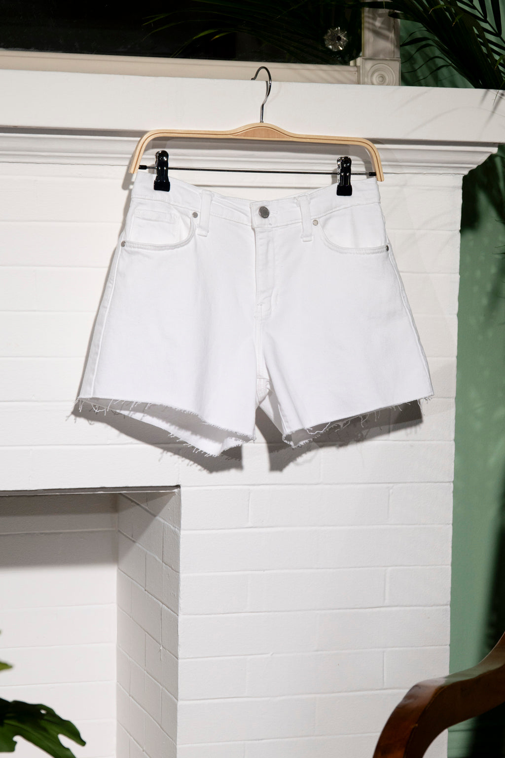 Mid Rise Stretch Shorts