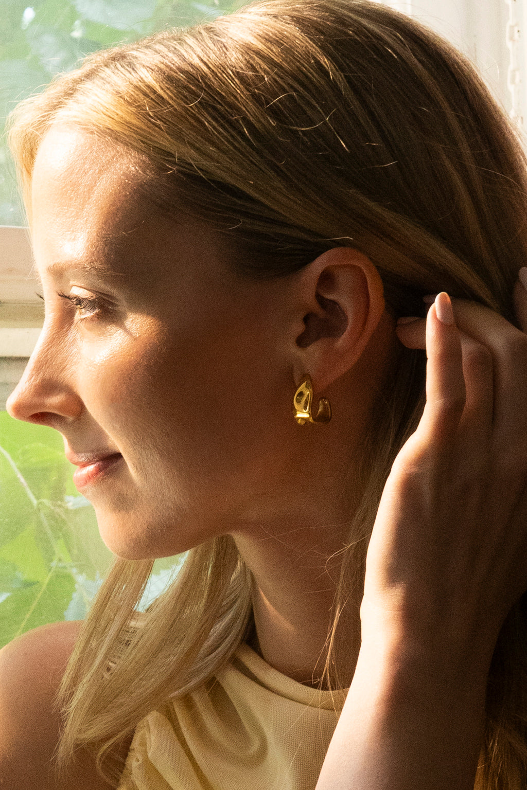 Chloe Hoops