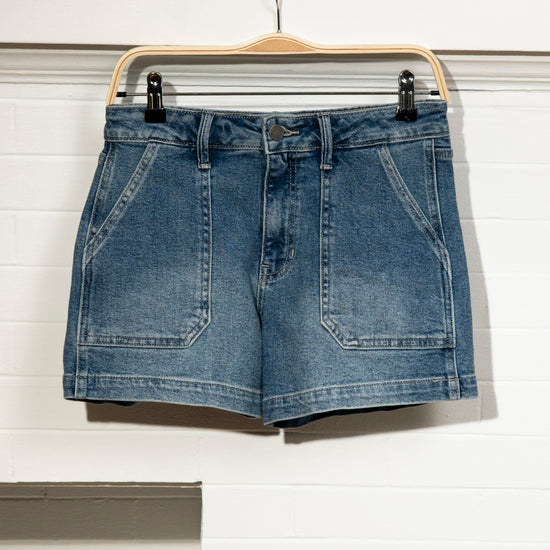 Mid Rise Utility Pocket Shorts