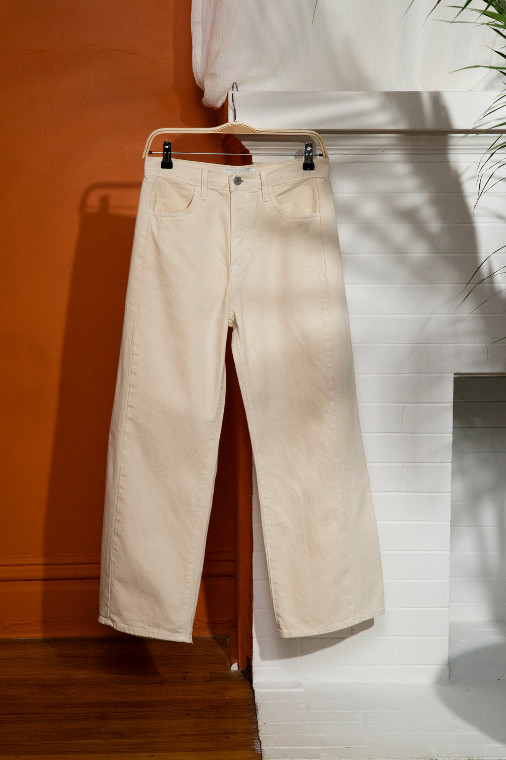 Slim Barrel Jean