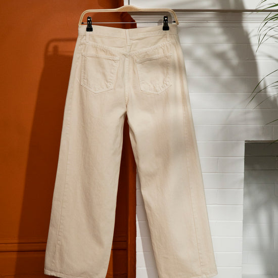 Slim Barrel Jean