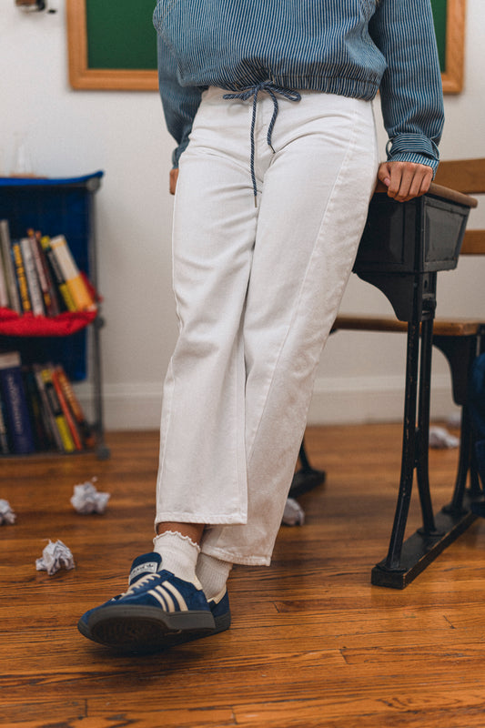 Slim Barrel Jean