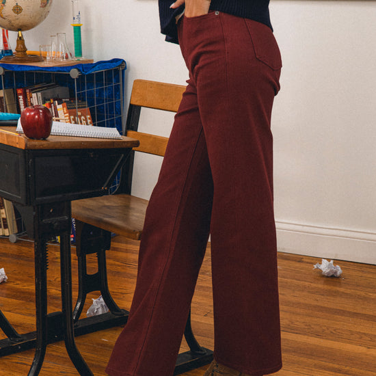 High Rise Slim Wide Leg MD Burgundy