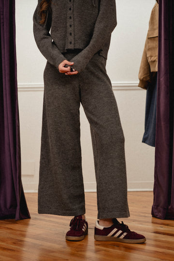 Chloe Knit Pant