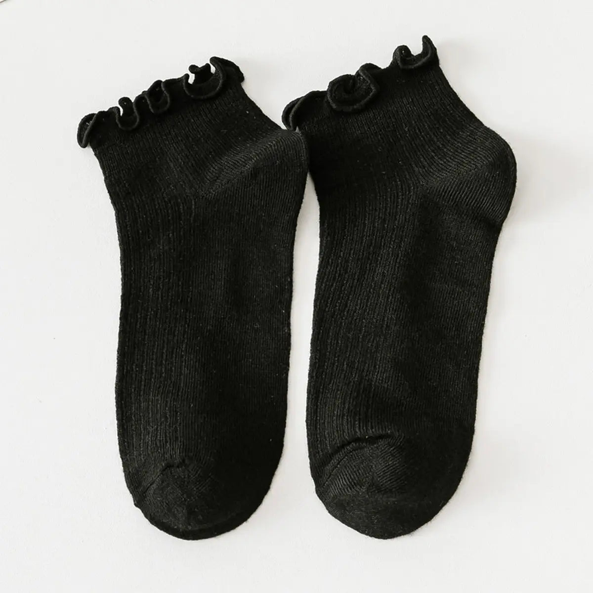 Low Cut Ruffle Ankle Socks Black