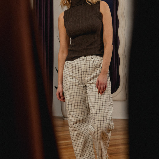 Arel Plaid Barrel Pant