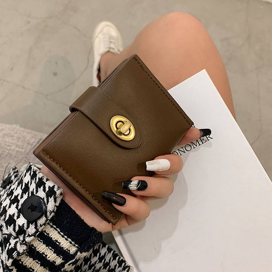Amélia Latch Card Holder Brown