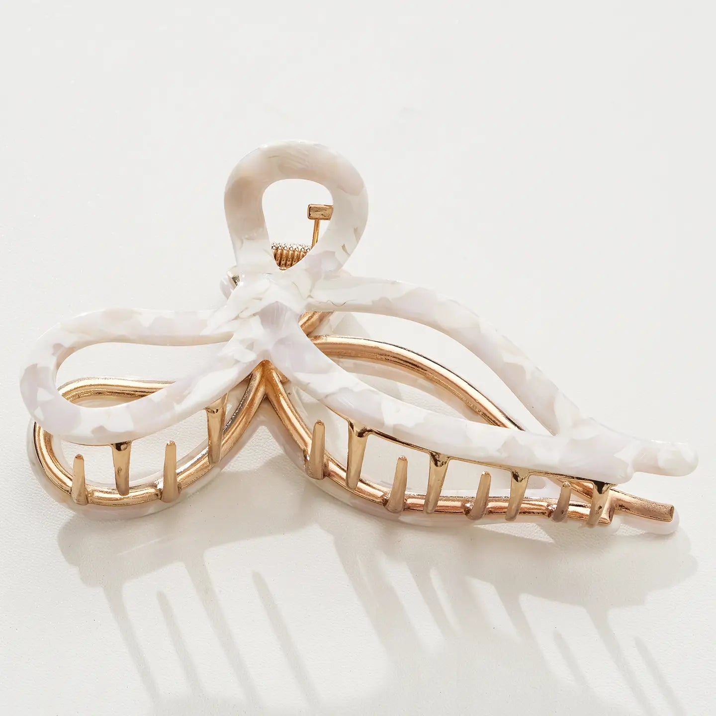 Sabrina Ribbon Bow Claw Clip Pearl