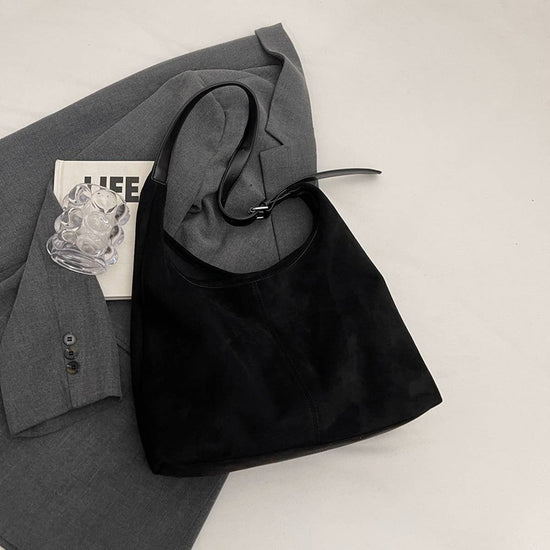 Juniper Suede Bag Black