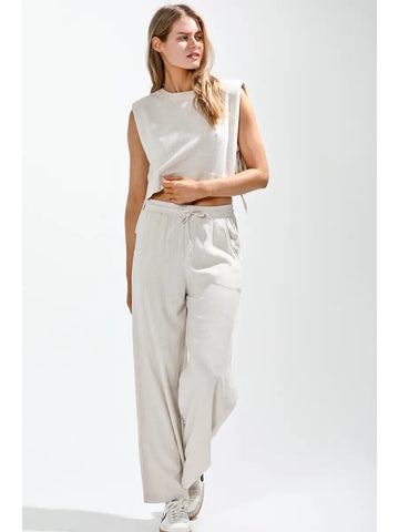 Adela Pant