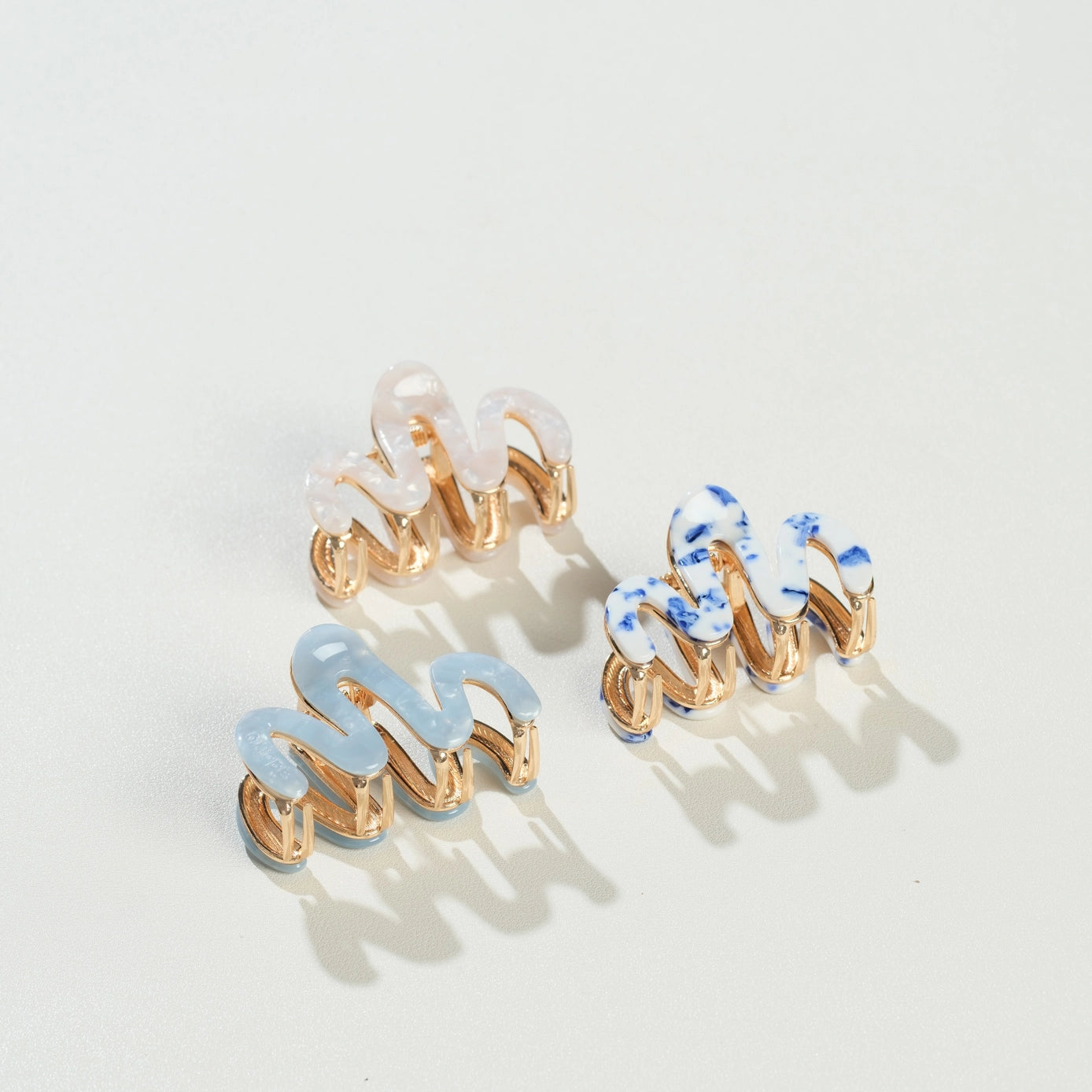 Willow Squiggle Mini Metal Claw Clip