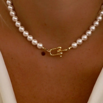 Nova Pearl Necklace