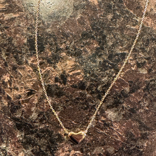 Hallie Heart Necklace Gold