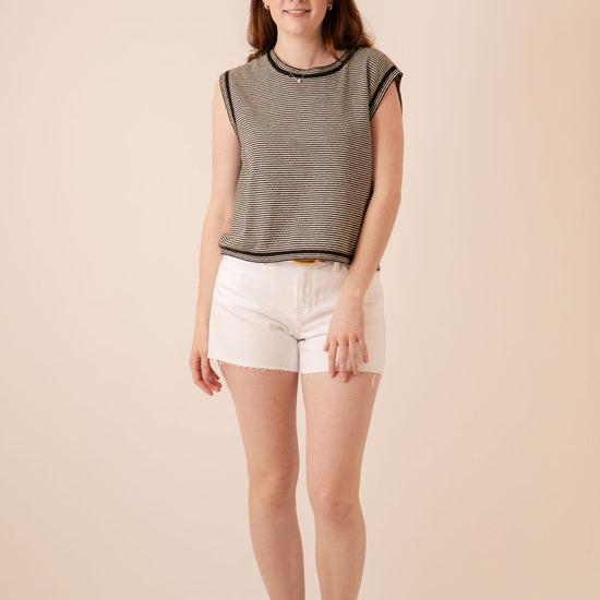Mid Rise Stretch Shorts
