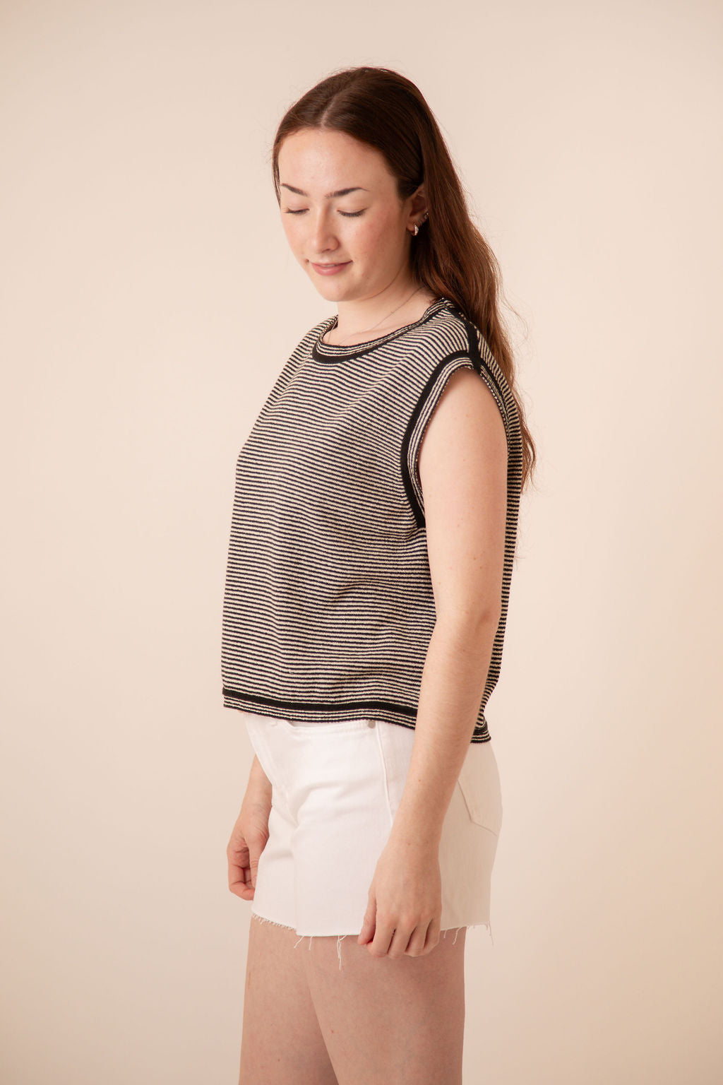 Mid Rise Stretch Shorts