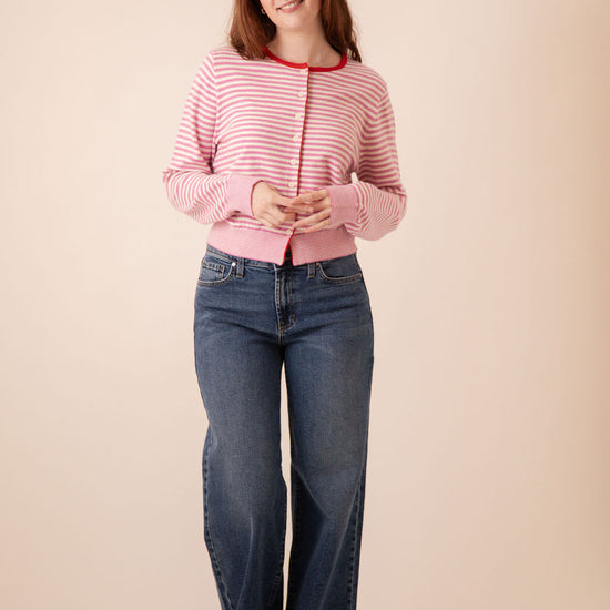 Mid Rise Ultra Wide Leg