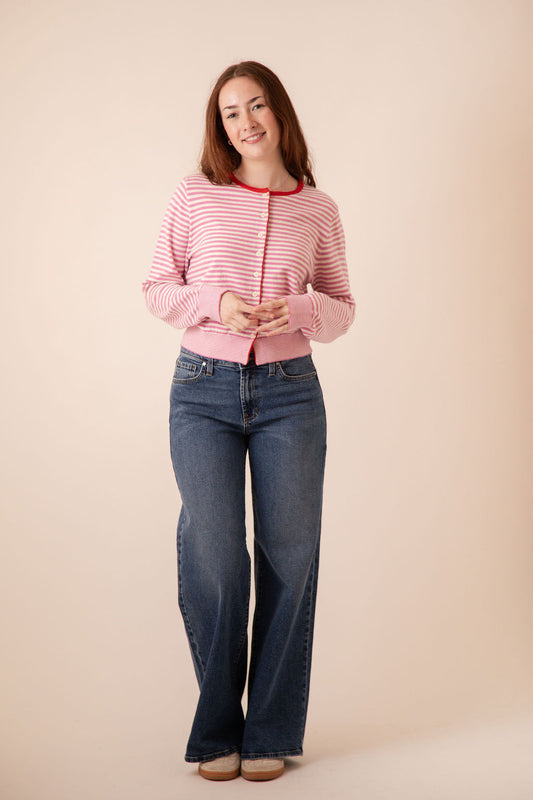 Mid Rise Ultra Wide Leg