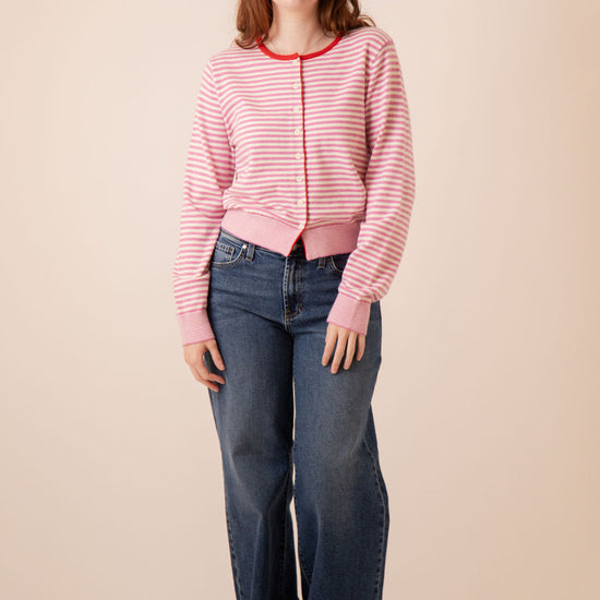 Mid Rise Ultra Wide Leg