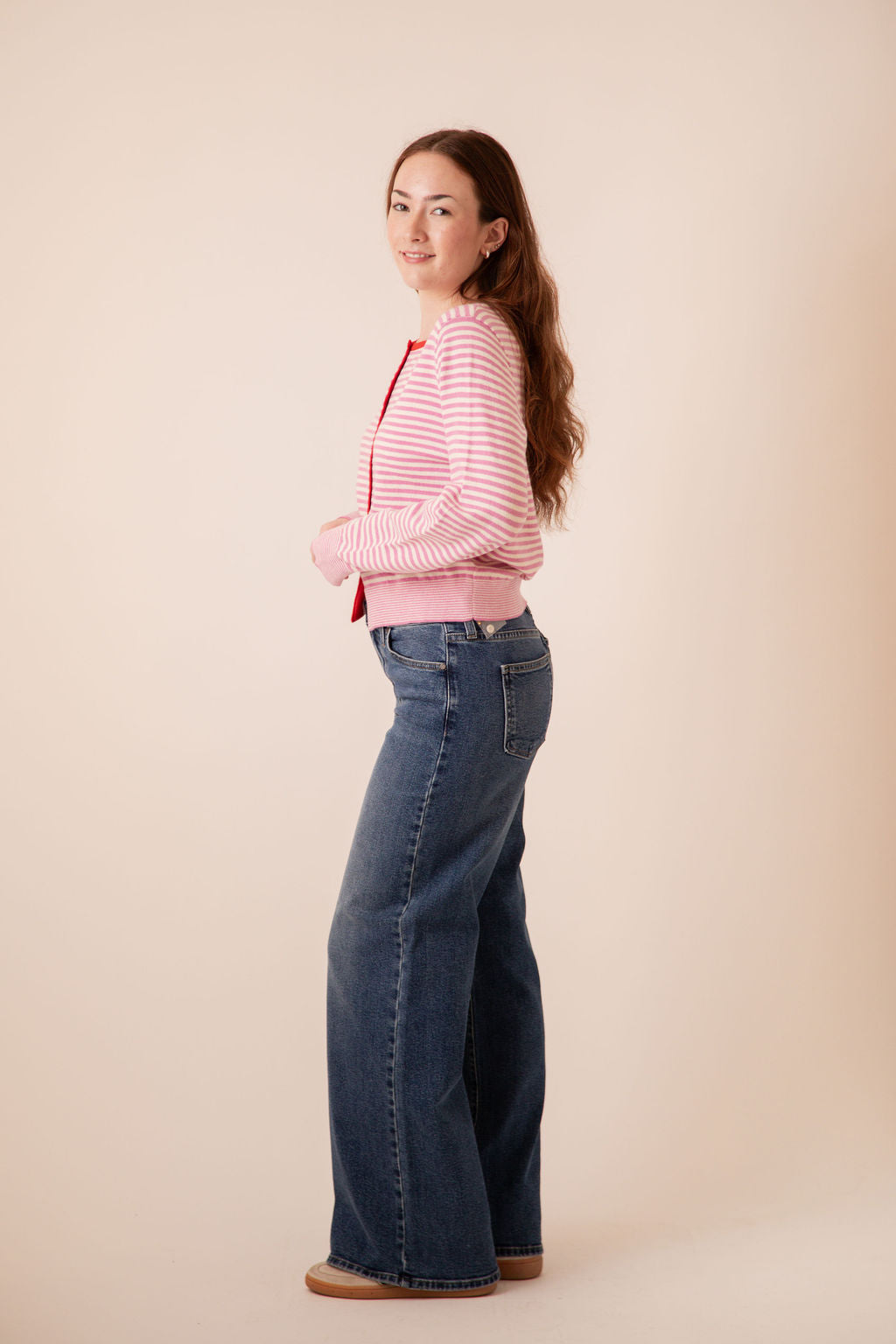 Mid Rise Ultra Wide Leg