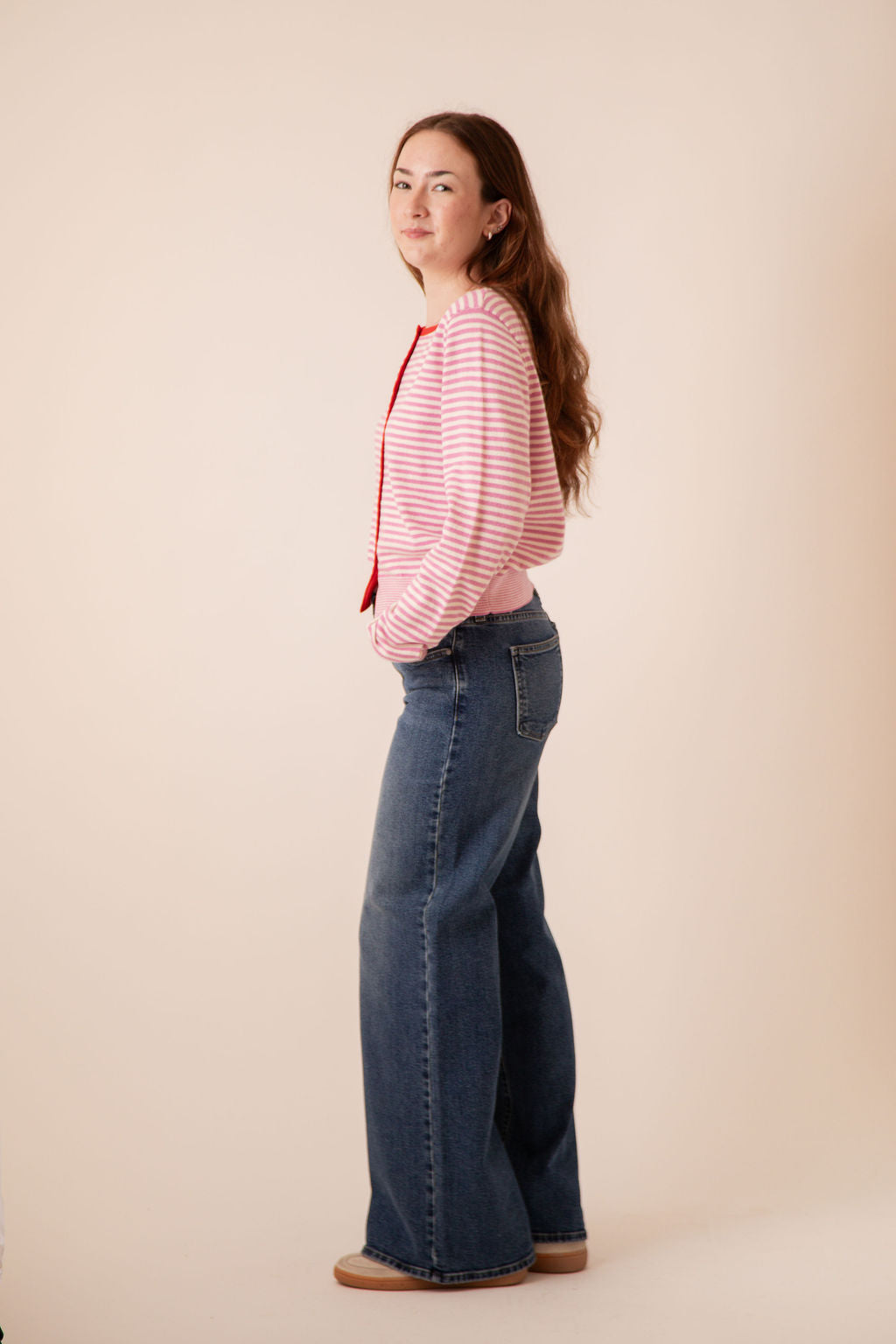 Mid Rise Ultra Wide Leg