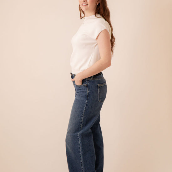Mid Rise Ultra Wide Leg
