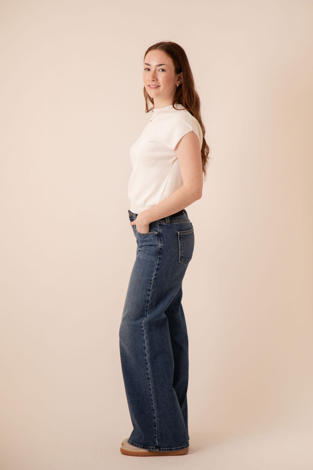 Mid Rise Ultra Wide Leg