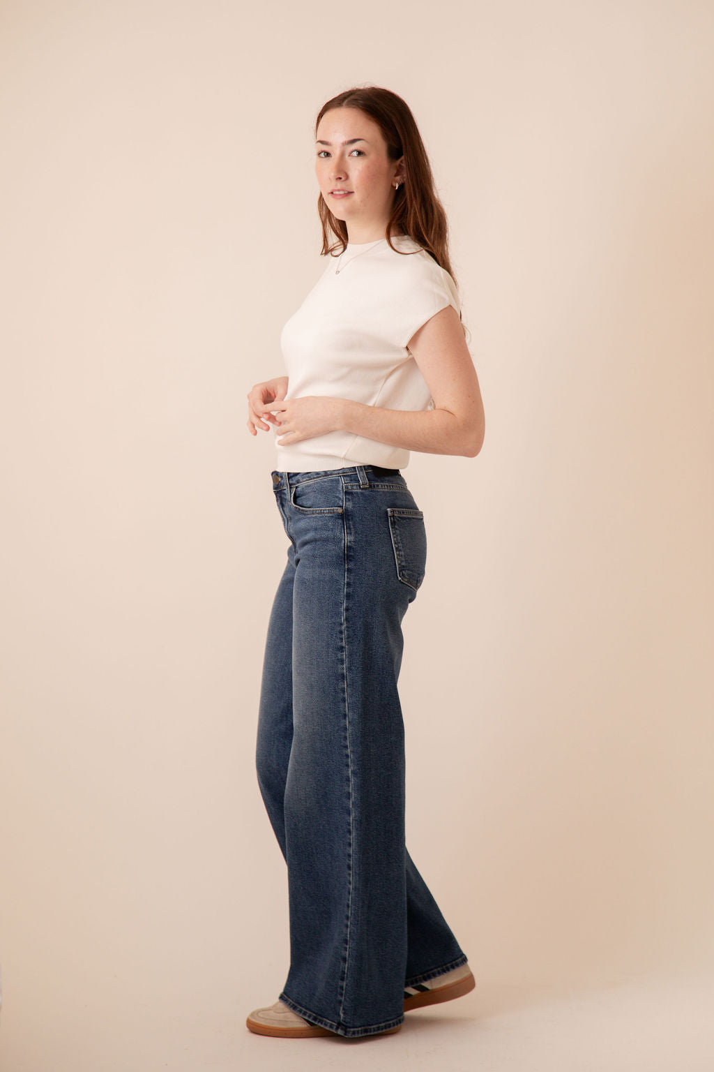 Mid Rise Ultra Wide Leg