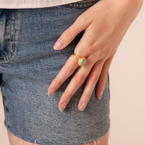 Safiya Teardrop Ring