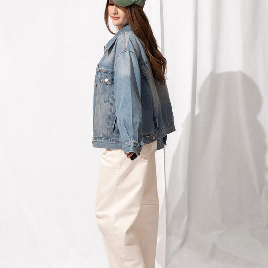 Barrel Jeans with Seams