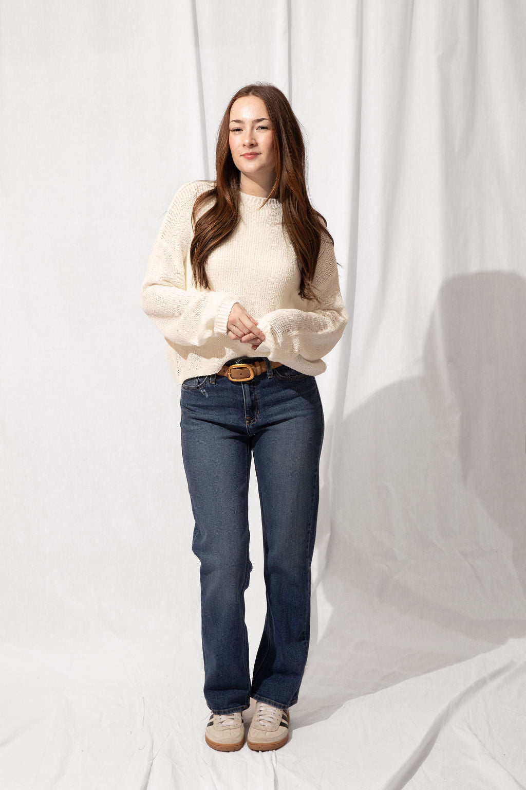Mid Rise Slim Straight Leg