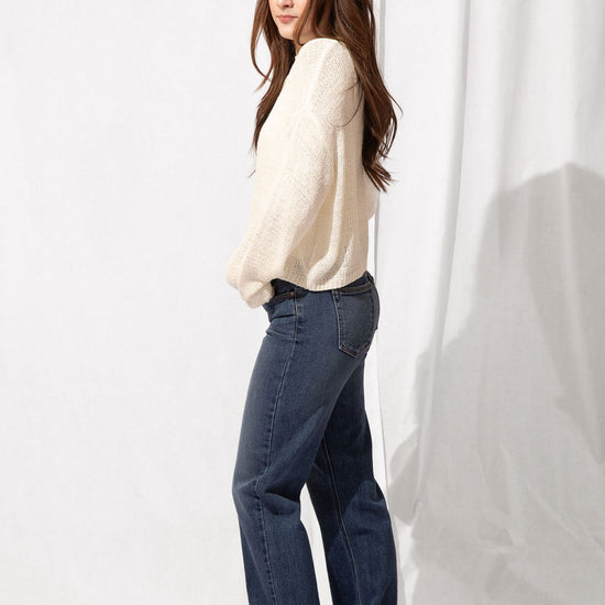 Mid Rise Slim Straight Leg