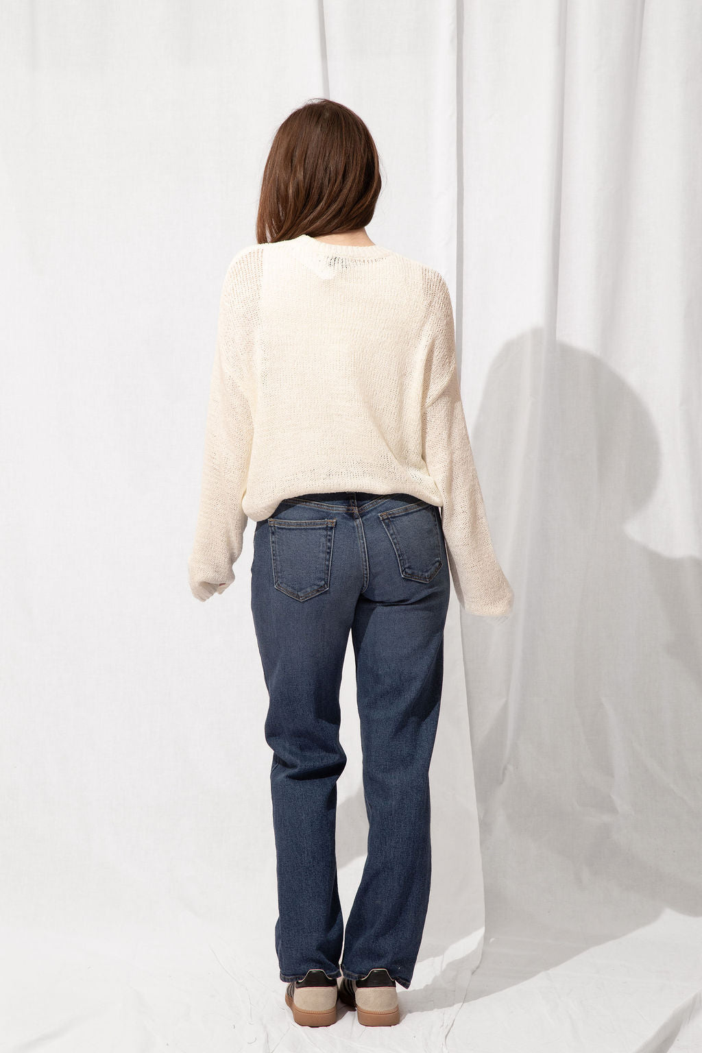 Mid Rise Slim Straight Leg