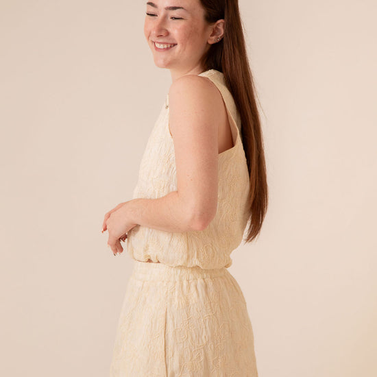 Allie Bubble Hem Top