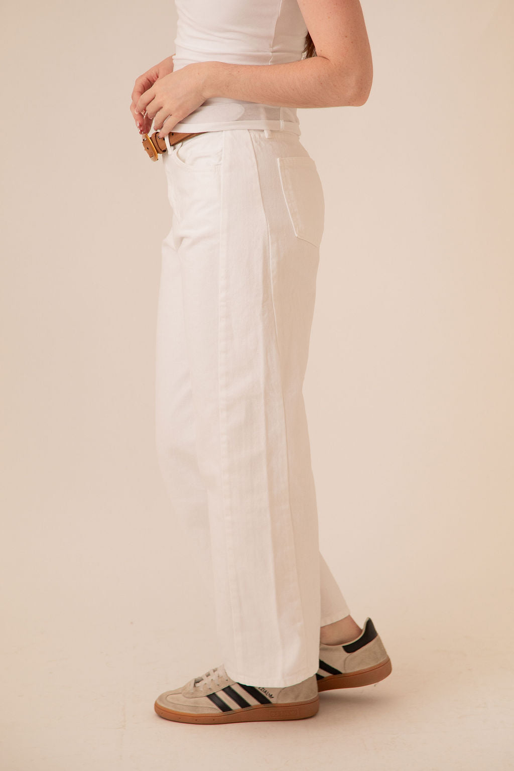 Slim Barrel Jean