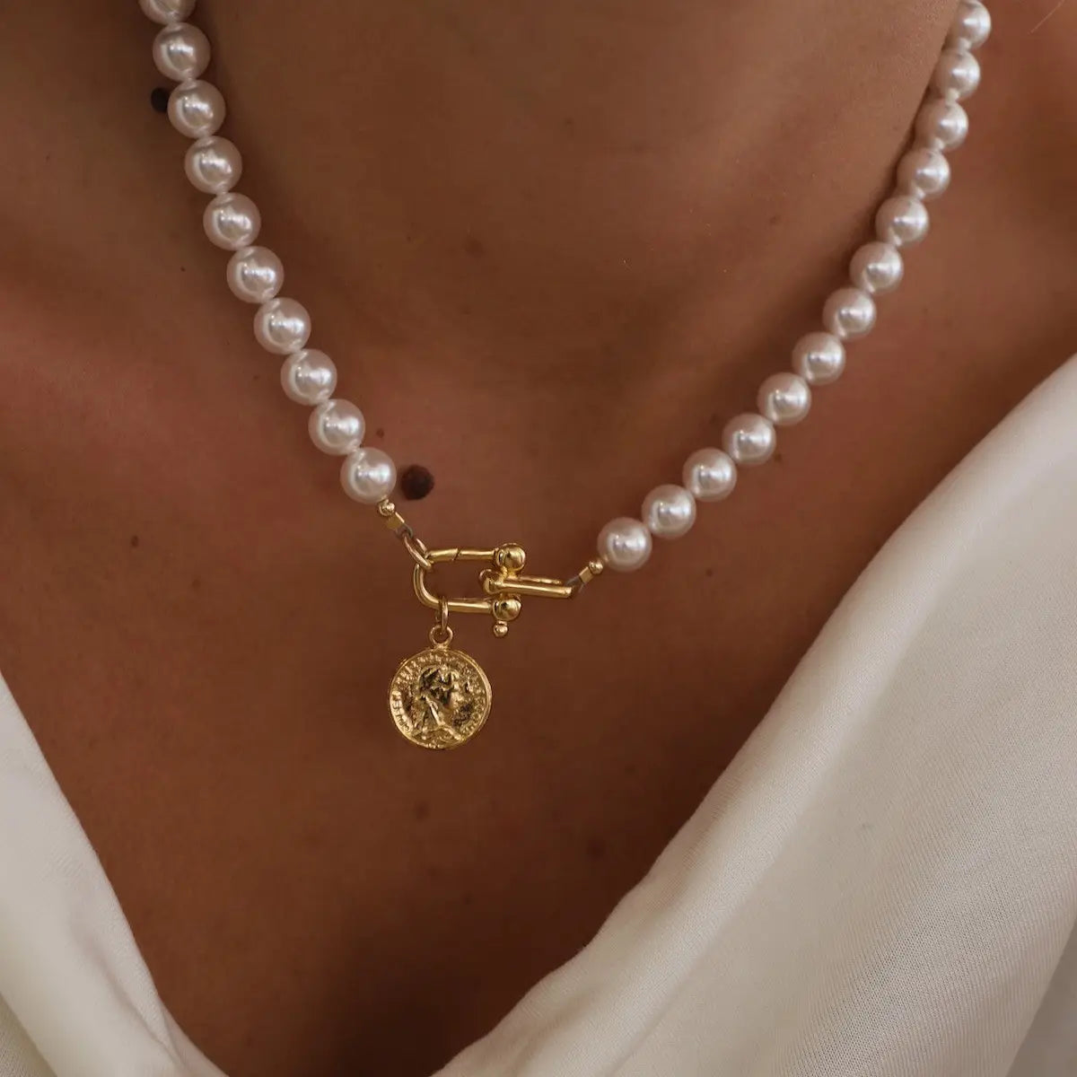 Nova Pearl Necklace