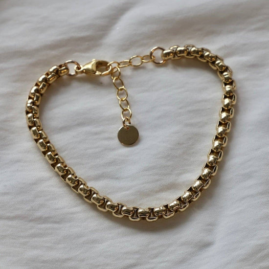 Nova Gold Chain Bracelet