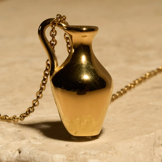 Pitcher This Necklace