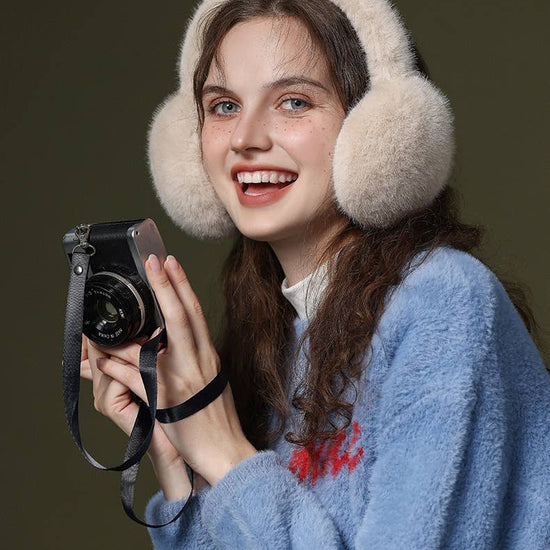 Esme Earmuffs Oatmilk