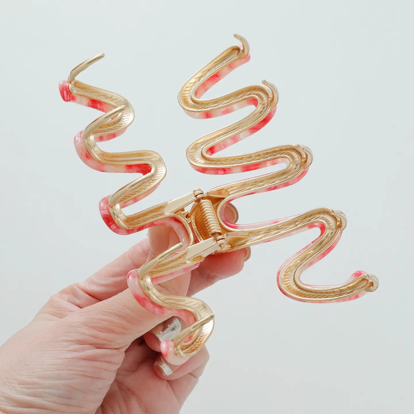 Willow Squiggle Mini Metal Claw Clip