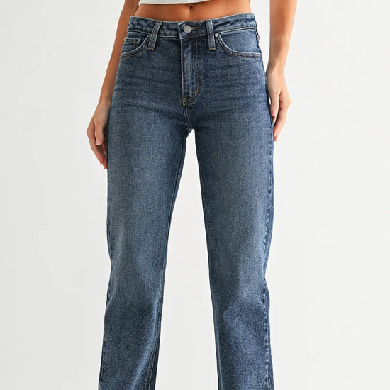 Mid Rise Slim Straight Leg