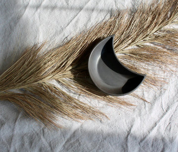 Moon Dish