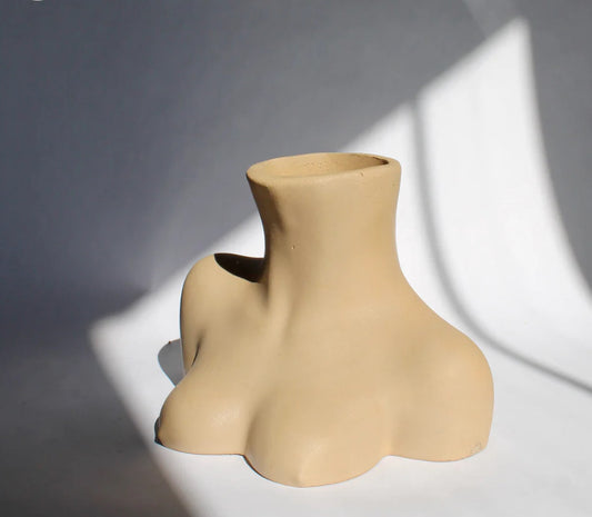 Vivian Vase