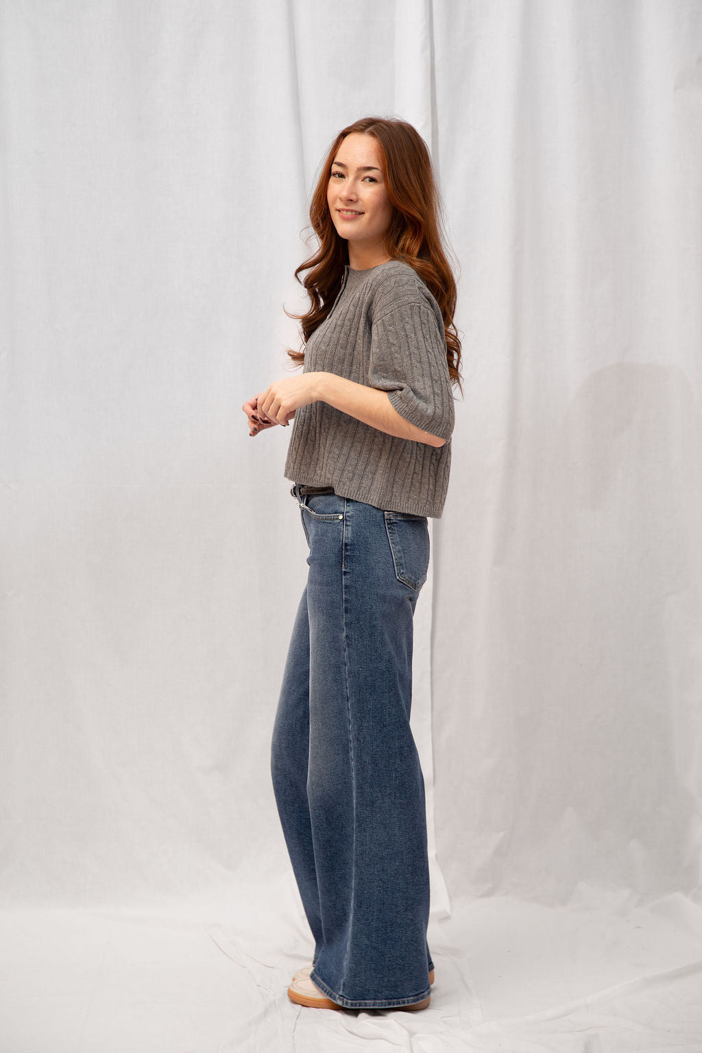 Mid Rise Ultra Wide Leg