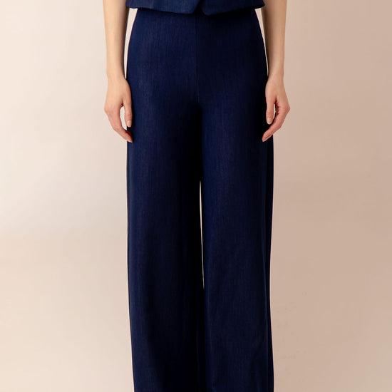 Karlie Pant