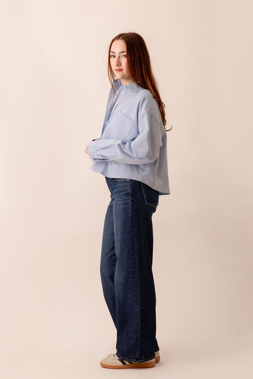 Mid Rise Loose Straight Leg
