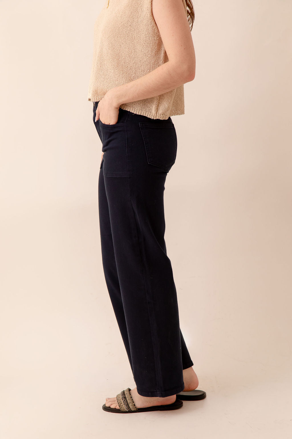 Utility Pocket Relaxed Straight Leg