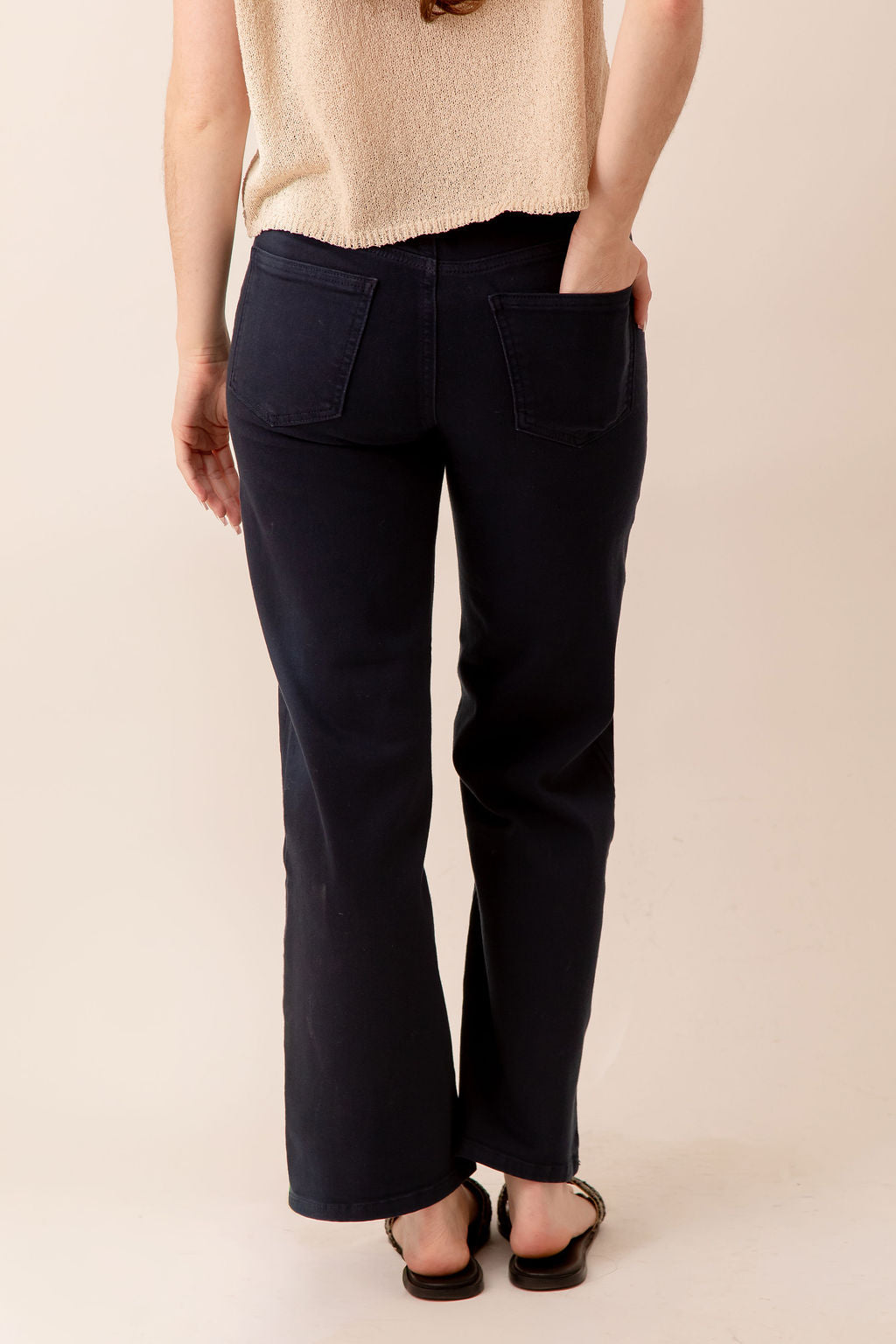 Utility Pocket Relaxed Straight Leg