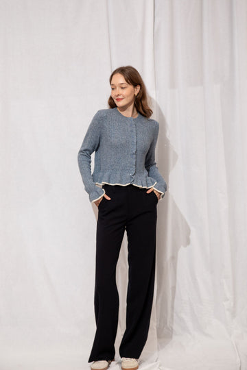Della Cardigan